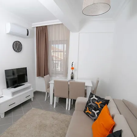 Otel Downtown 2*
